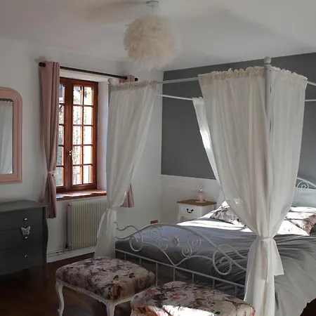 Semesterbostad Le Temps Suspendu Sedan