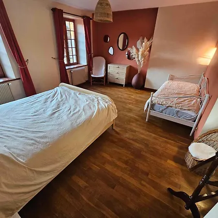 Le Temps Suspendu Sedan